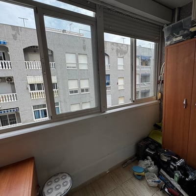 Аренда уютной студии с балконом, Торревьеха, Испания